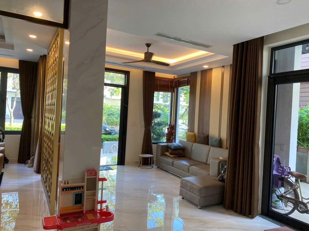 Cần bán Biệt thự Phường Phú Hữu, Quận 9, Diện tích 250m², Giá 25.4 Tỷ 3