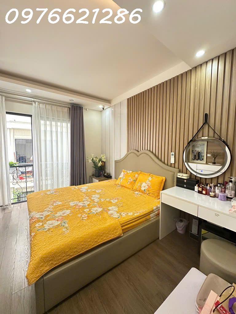 SIÊU PHẨM LÔ GÓC NGỌC THỤY – BỒ ĐỀ – FULL NỘI THẤT – Ô TÔ TRÁNH – KHU VIP GẦN TRƯỜNG PHÁP, CÔNG 4