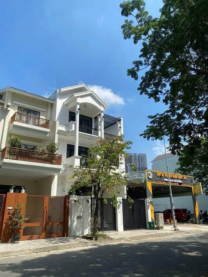 Cho thuê Biệt thự Phường Linh Tây, Thủ Đức, Diện tích 178m², Giá 035 Triệu/tháng 6
