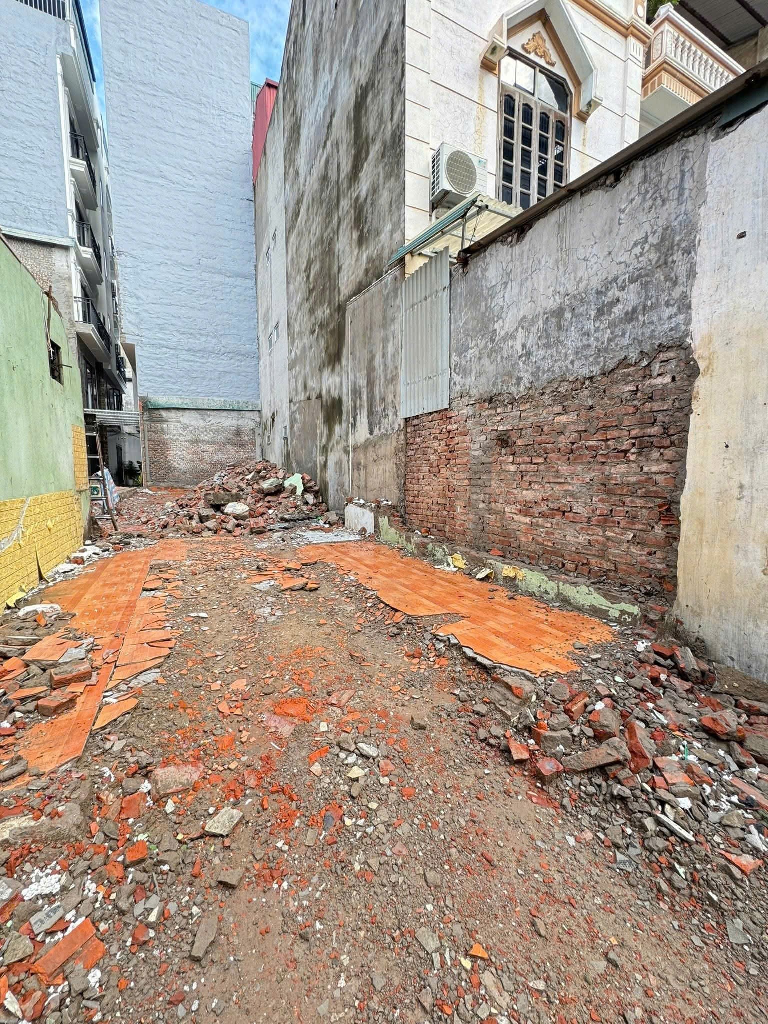 ĐẤT ĐẸP MORNING VÀO – VỊ TRÍ TRUNG TÂM – ĐÓN SÓNG CẦU TRẦN HƯNG ĐẠO 2