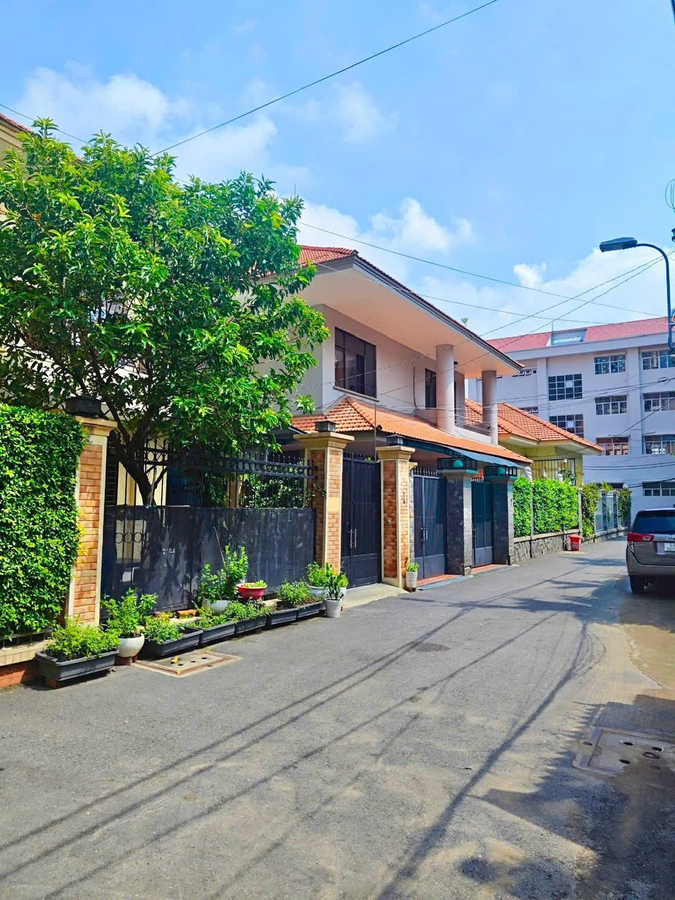 Cần bán Biệt thự Phường Thảo Điền, Quận 2, Diện tích 339m², Giá 80 Tỷ 7