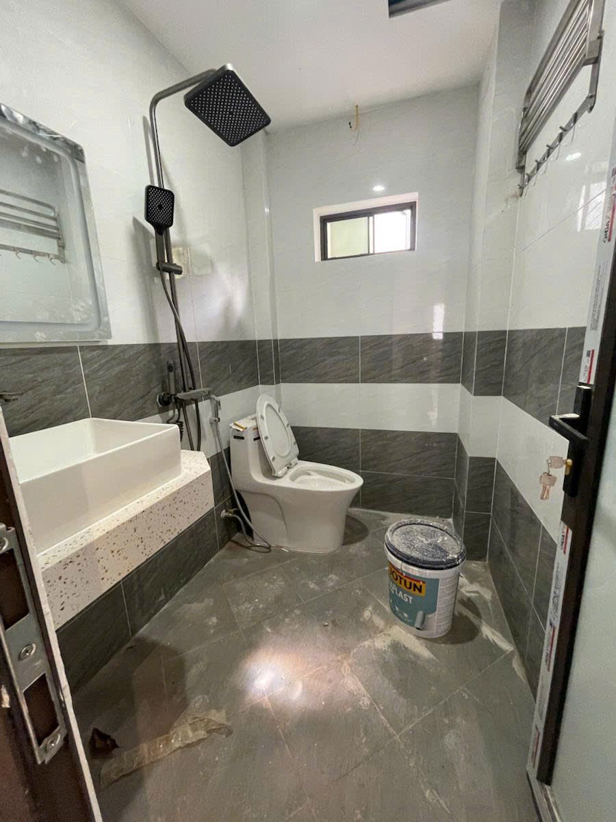 BÁN NHÀ PHỐ NGỌC LÂM - LONG BIÊN GIÁ ĐẦU TƯ 5