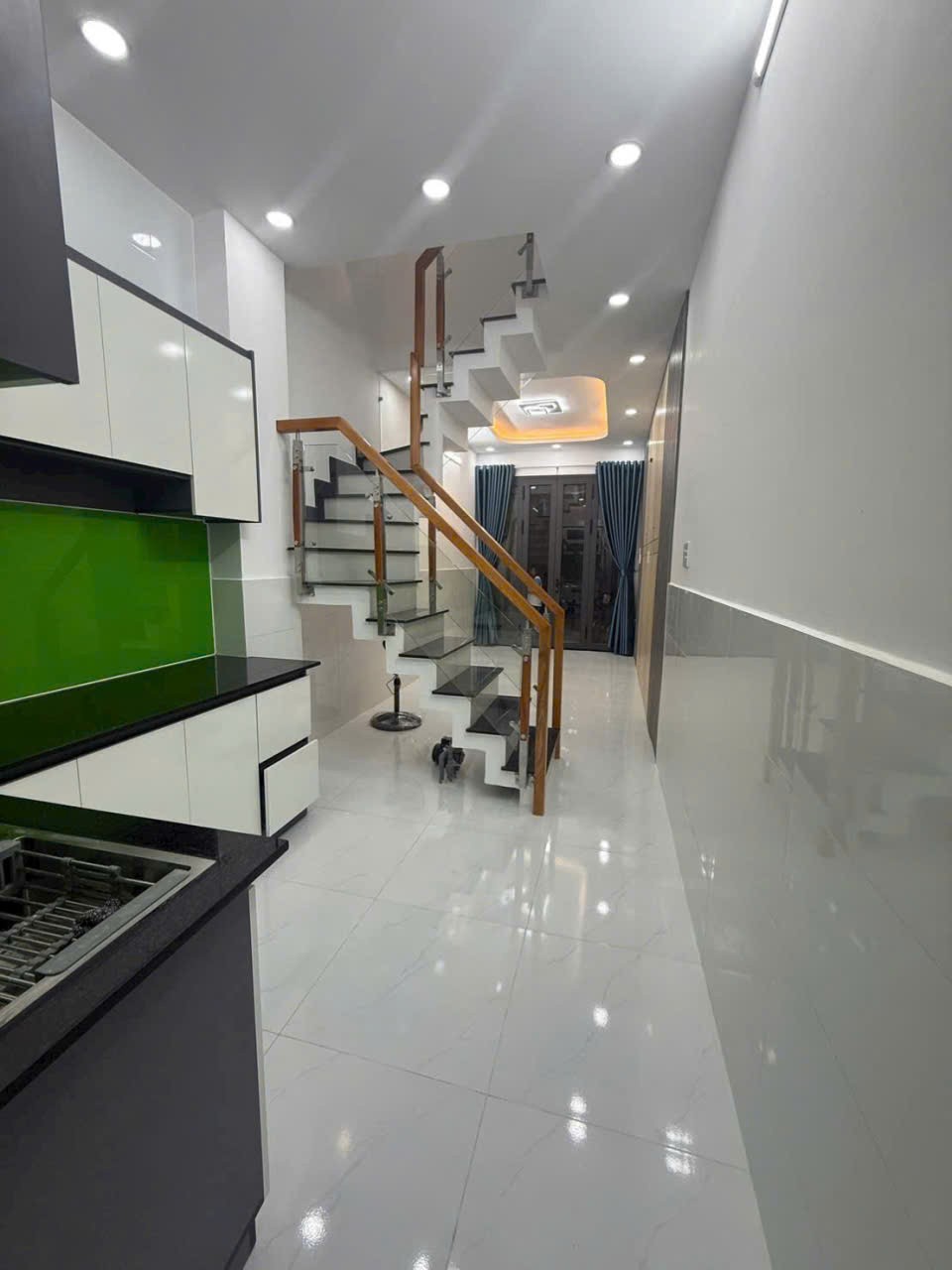 Nhà 237// Hòa Bình, Hiệp Tân, Tân Phú dt 22m2 1 lầu 2pn 2wc giá 2,85 tỷ 4