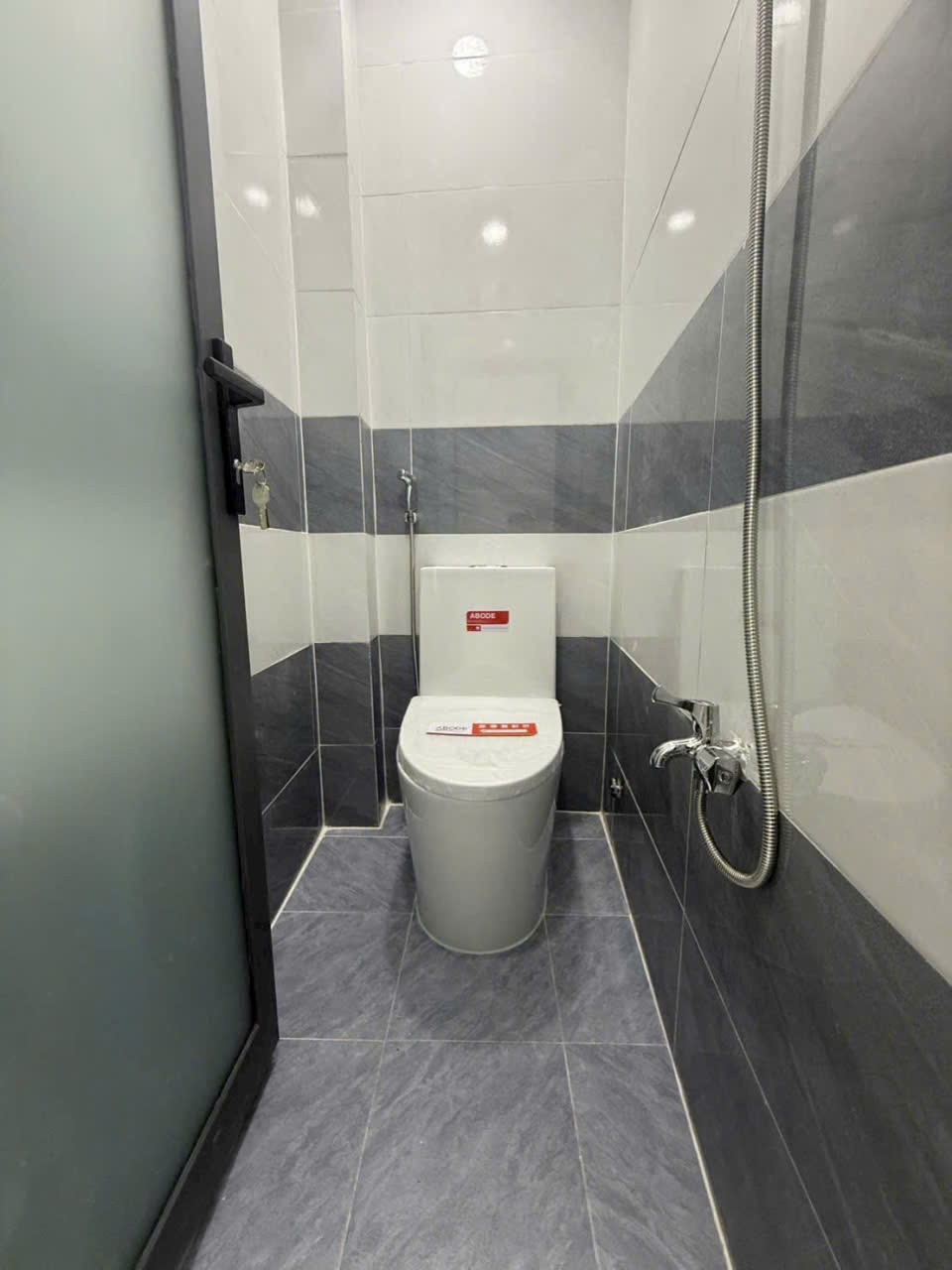 Nhà 237// Hòa Bình, Hiệp Tân, Tân Phú dt 22m2 1 lầu 2pn 2wc giá 2,85 tỷ 9