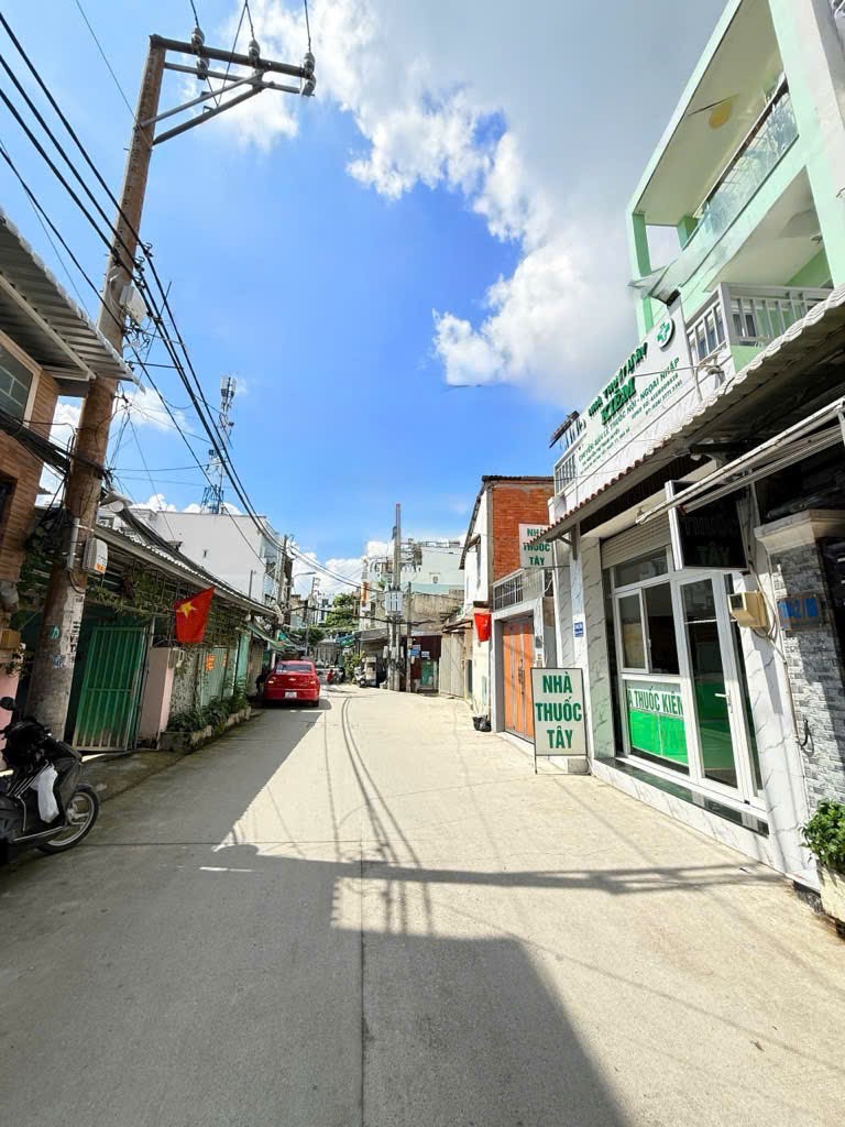 Bán Nhà Hẻm Huỳnh Tấn Phát, Nhà Bè 3 Tầng 56m2, 4PN, Sổ Hồng Giá Chỉ 6.5 Tỷ! 4