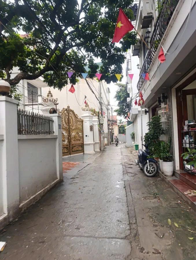 BÁN NHÀ YÊN HÒA - HÀ ĐÔNG 51M X 4 TẦNG, MT 9M, LÔ GÓC - DIỆN TÍCH RỘNG - GIÁ 4.3 TỶ