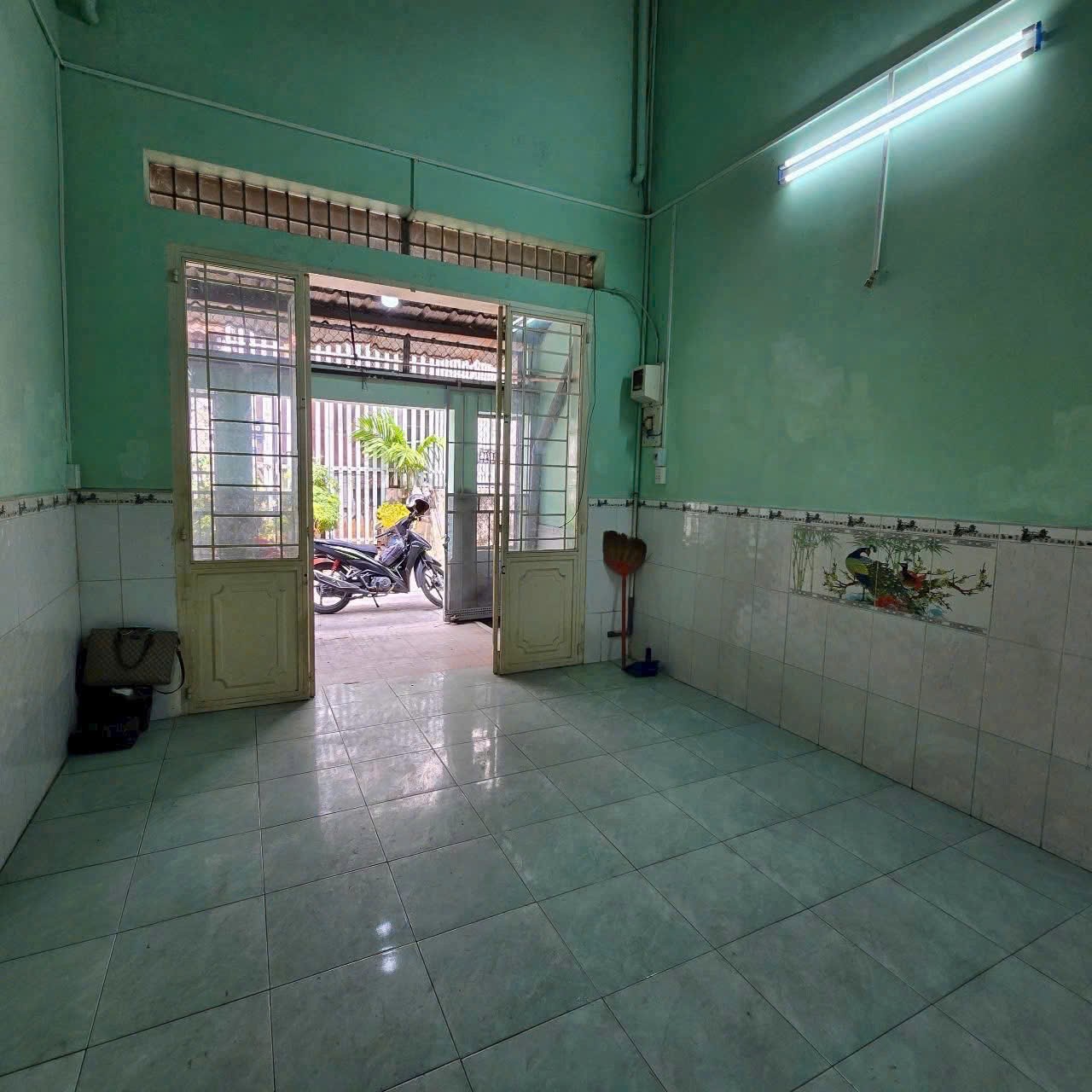 Bán nhà hẻm Cây Cám, Bình Hưng Hòa B dt 44m2 1 lầu 2pn 2wc giá 3,45 tỷ 6