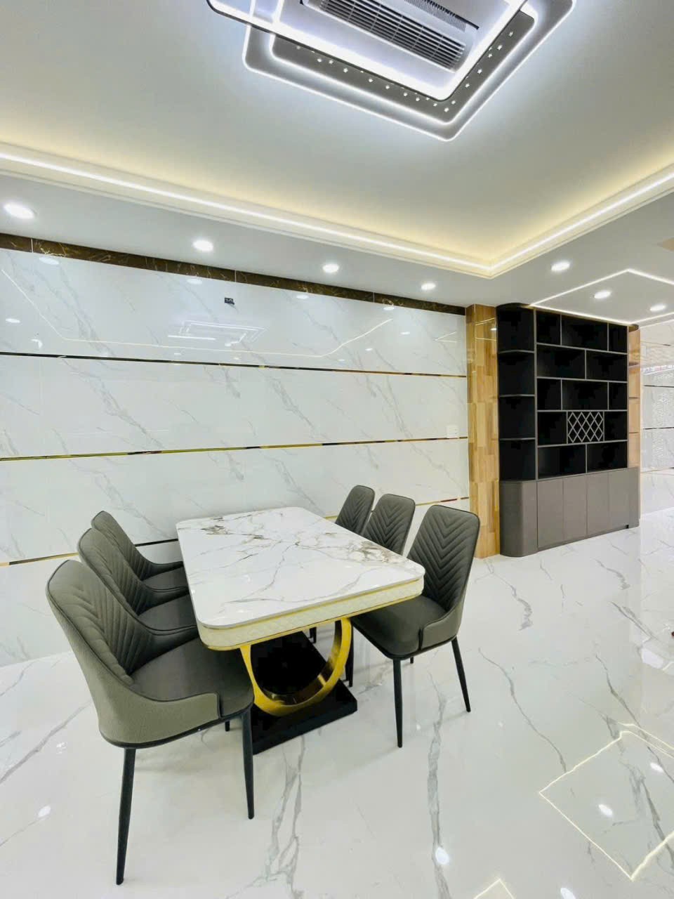 Siêu phẩm / Tân Hòa Đông, p Bình Trị Đông dt 68m2 3 lầu 5pn 6wc giá 8,4 tỷ 4