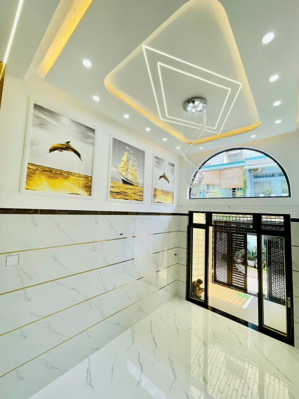 Siêu phẩm / Tân Hòa Đông, p Bình Trị Đông dt 68m2 3 lầu 5pn 6wc giá 8,4 tỷ 8