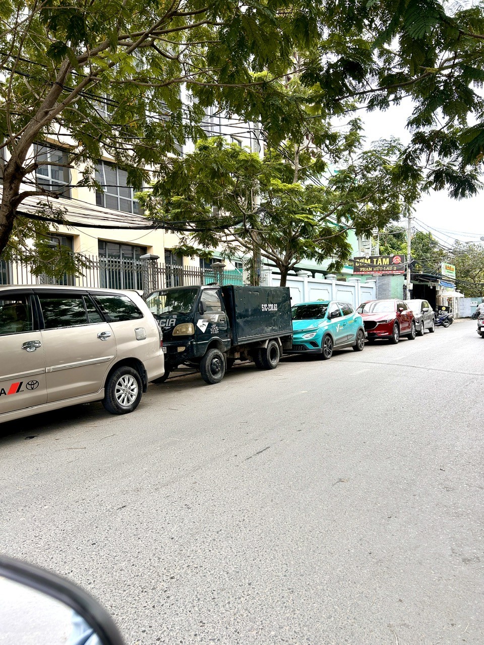 BÁN  NHÀ MT DÒNG TỄN SẴN CÓ- Đ.LÊ THỊ CHỢ- ĐƯỜNG LỚN 7M THUẬN TIỆN KINH DOANH- RA HUỲNH TẤN PHÁT 3