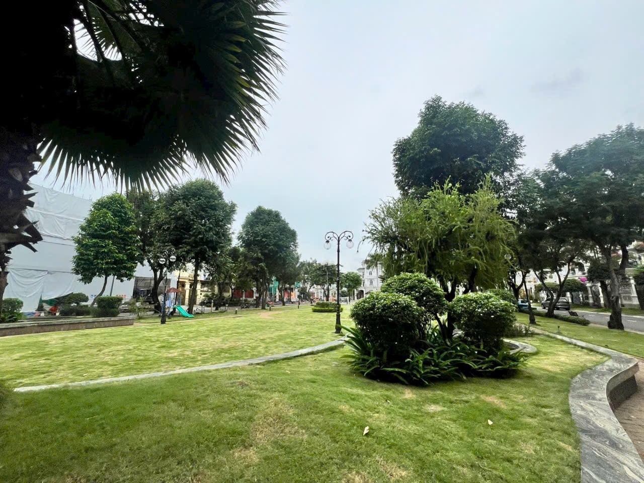 Cần bán Biệt thự Phường Tân Phong, Quận 7, Diện tích 220m², Giá 89 Tỷ 2