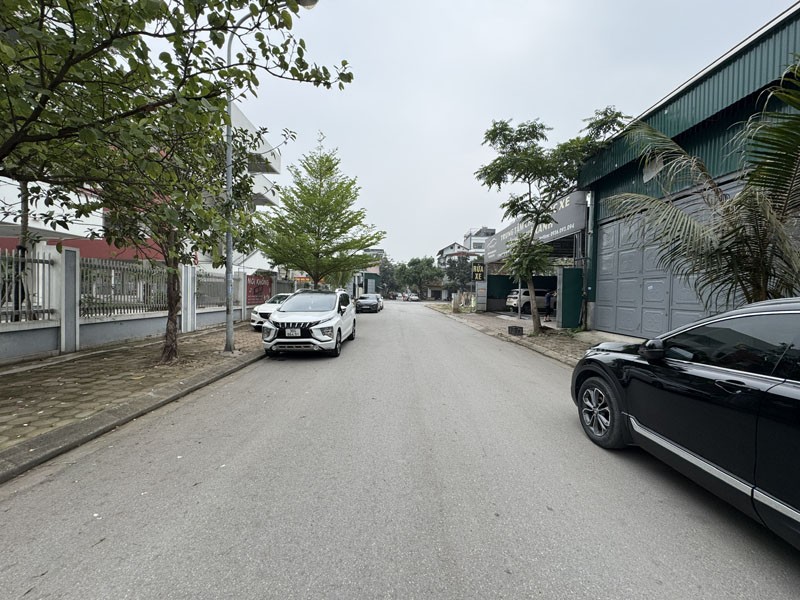 Duy nhất 109m2 đất KĐT 31ha Trâu Quỳ, mặt tiền 7,06m, hướng ĐN - Vị trí đẹp, View Trường Cấp 2 6