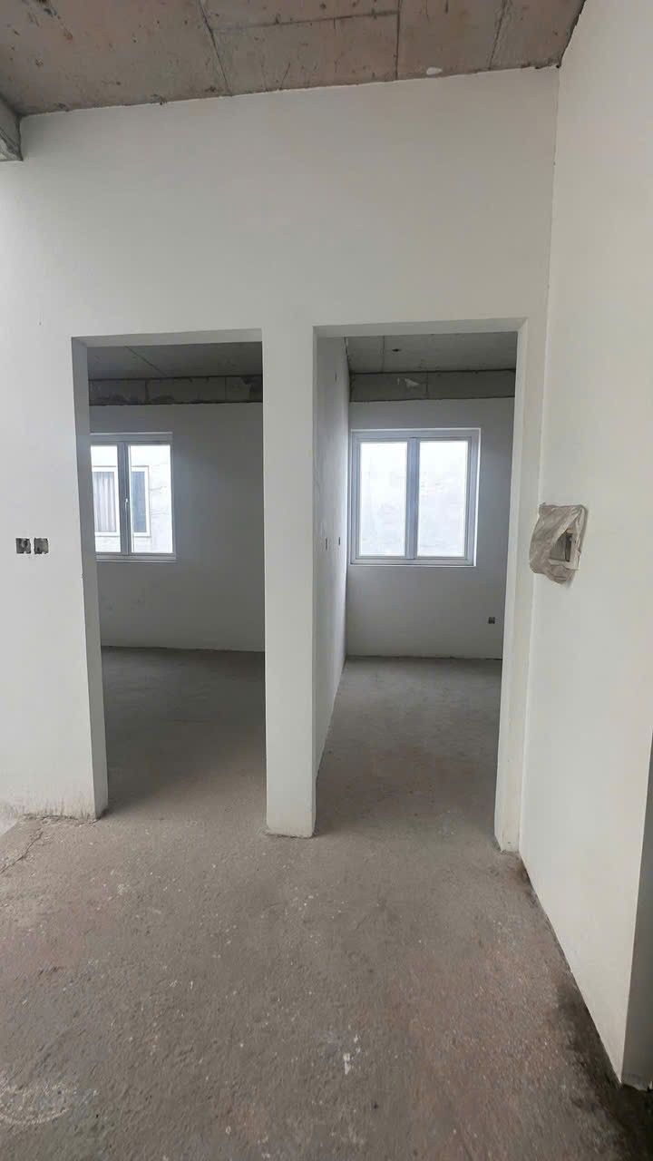 Cần bán Nhà mặt tiền Phường Phú Hữu, Quận 9, Diện tích 105m², Giá 9 Tỷ 3