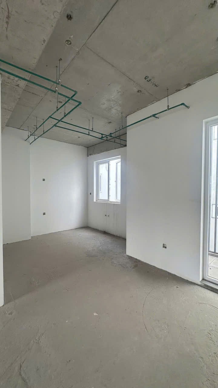 Cần bán Nhà mặt tiền Phường Phú Hữu, Quận 9, Diện tích 105m², Giá 9 Tỷ 5