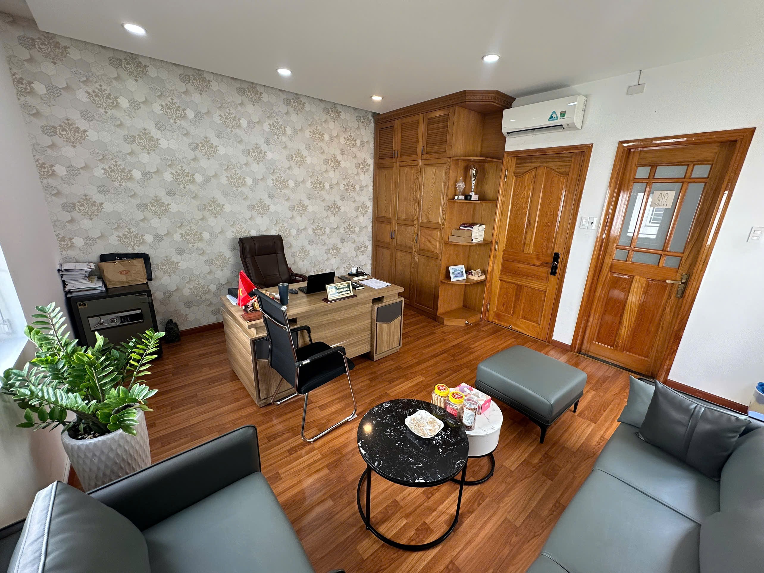 Cho thuê Nhà mặt tiền Phường Long Trường, Quận 9, Diện tích 200m², Giá 30 Triệu/tháng 8