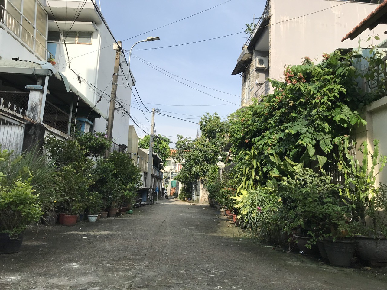 Bán nhà, Nguyễn Duy Trinh, Hẻm ô tô, 120m2, giá 5.6 tỷ