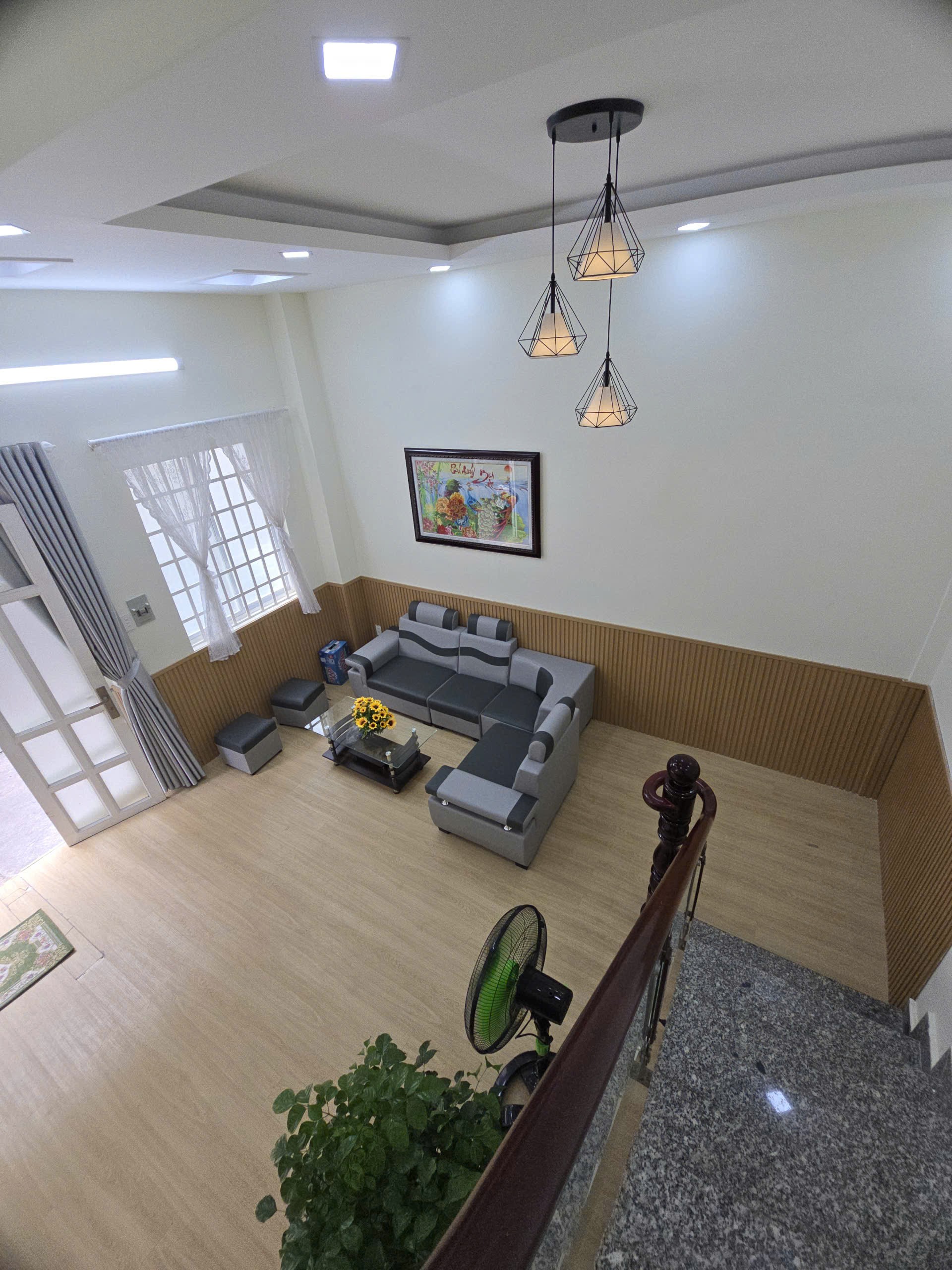 CHỈ 4.3 TỶ SÁT MẶT TIỀN LÊ VĂN QUỚI HXH 38M2 2 TẦNG BTCT 2PN 1WC 7