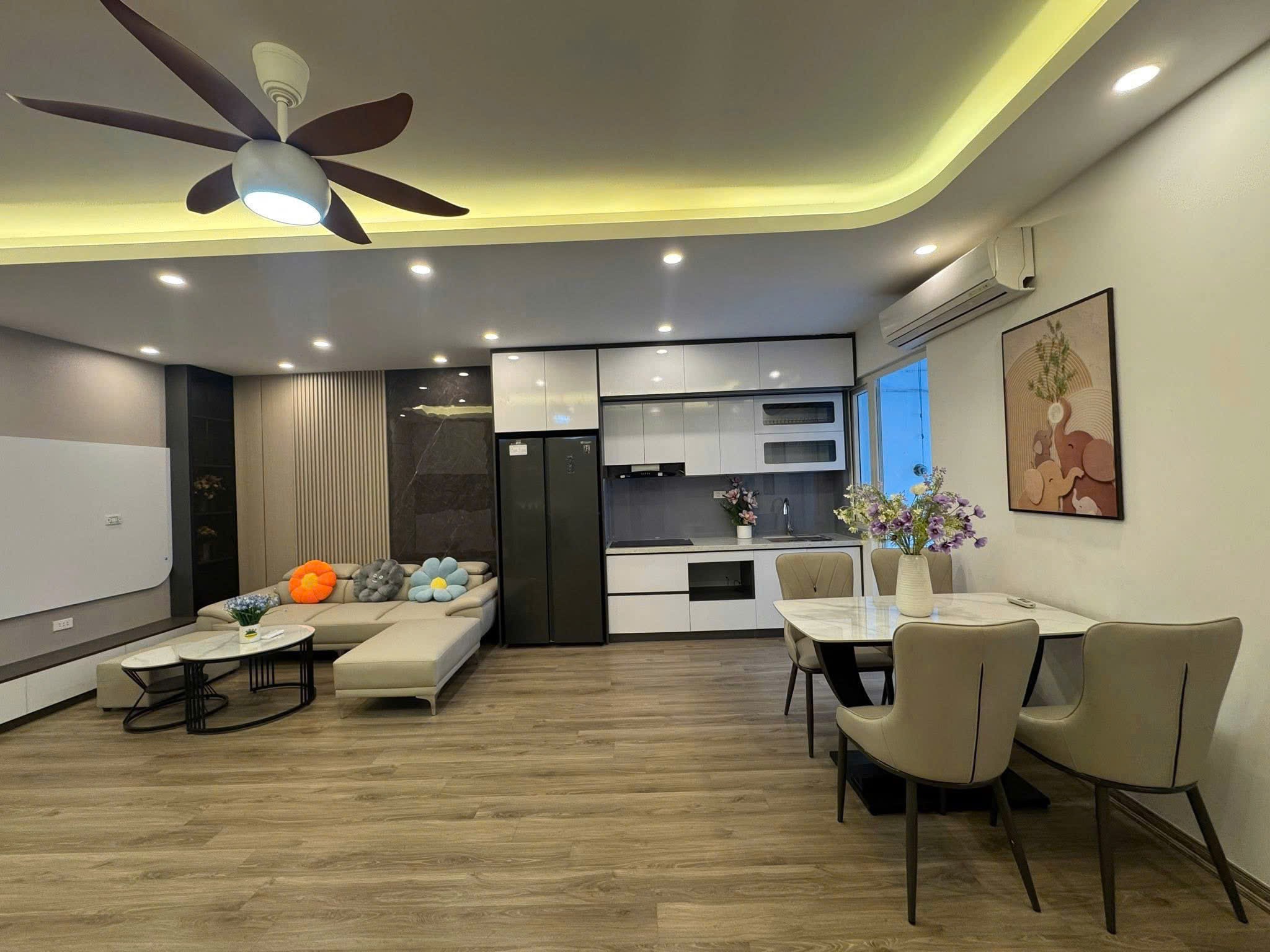 Bán căn hộ 3pn, full nội thất mới giá chỉ hơn 4 tỷ tại Thanh Hà-Hà Đông. 3