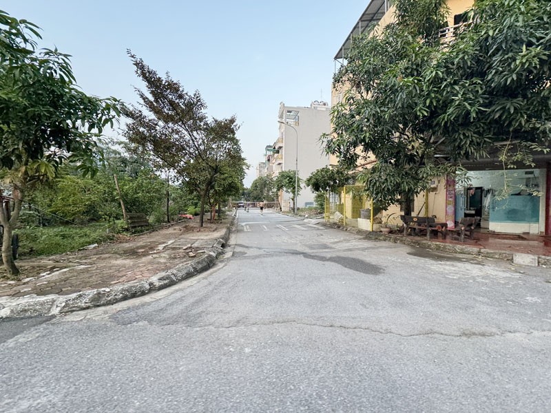 Cần bán 55,7m2 đất TĐC Trâu Quỳ, Gia Lâm. View vườn hoa thoáng mát, tiện ích ngập tràn