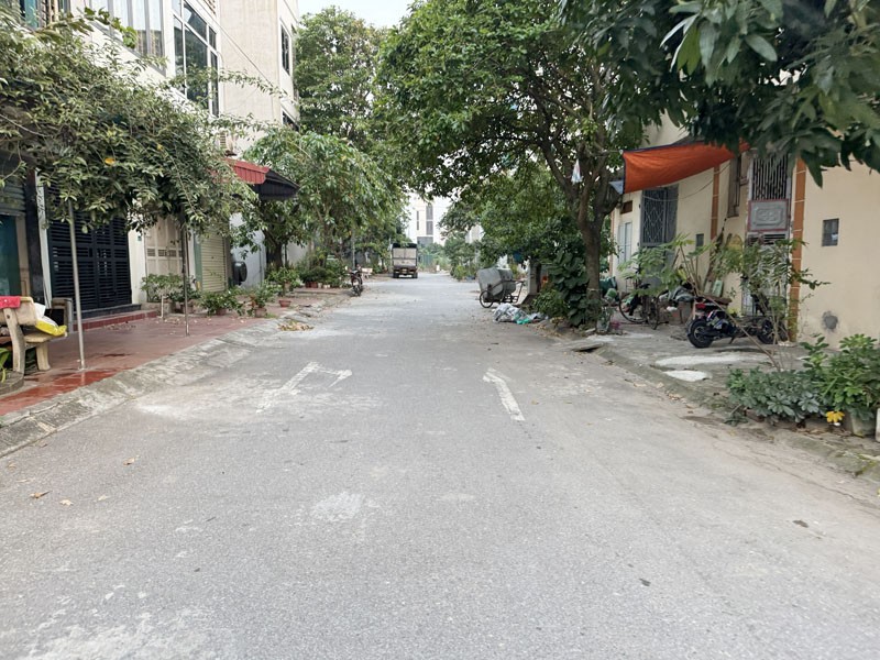 Cần bán 55,7m2 đất TĐC Trâu Quỳ, Gia Lâm. View vườn hoa thoáng mát, tiện ích ngập tràn 2