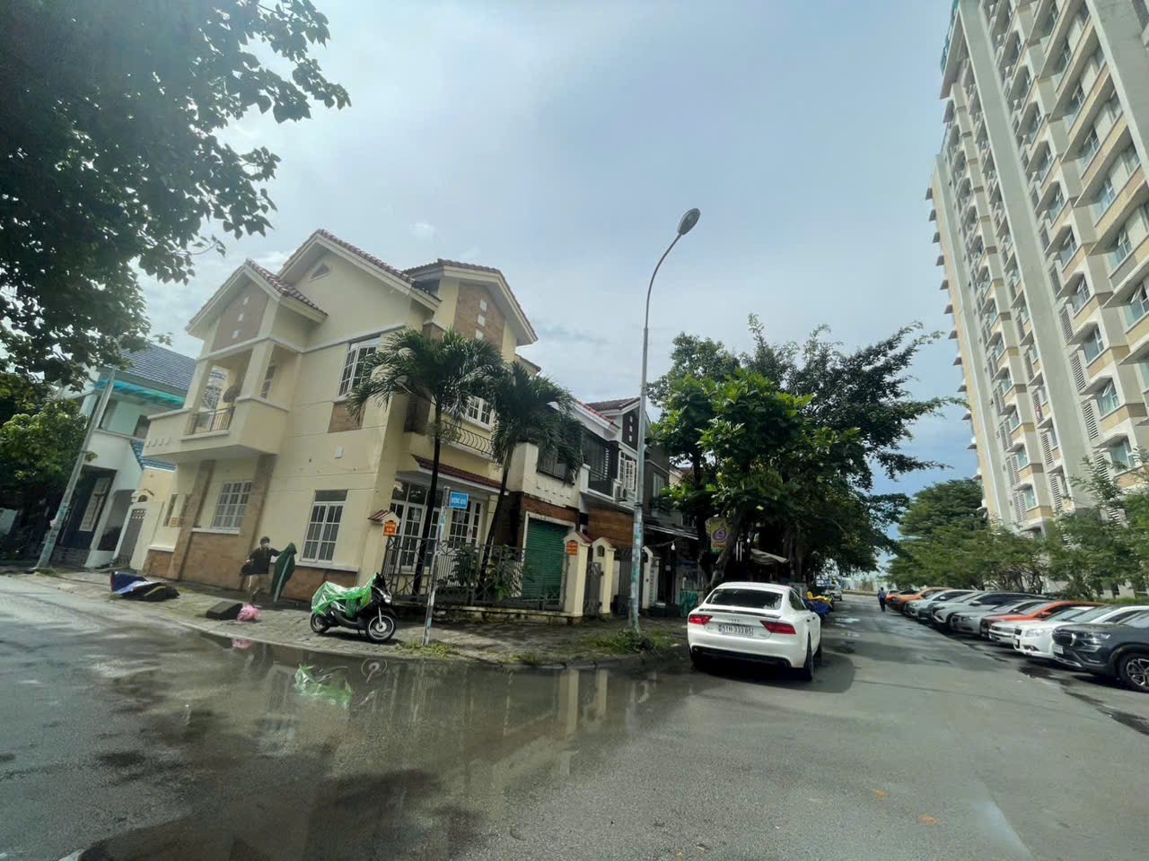 Cần bán Nhà mặt tiền Phường Phú Hữu, Quận 9, Diện tích 136m², Giá 19.9 Tỷ 5