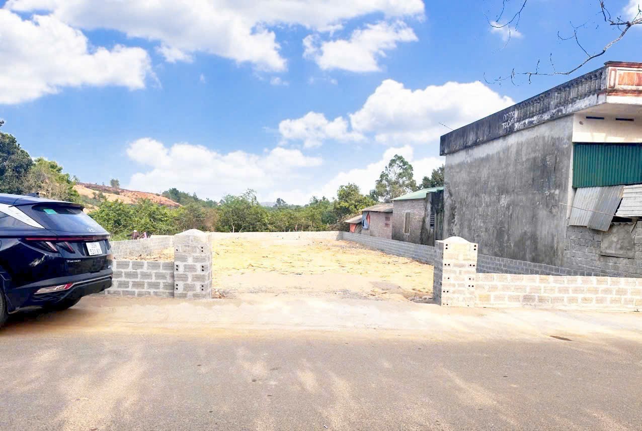 Siêu phẩm cho bác nào muốn xây biệt thự, hoặc nhà xưởng  tại Đồng Vàng - Phú Mãn - Quốc Oai - Diện 3