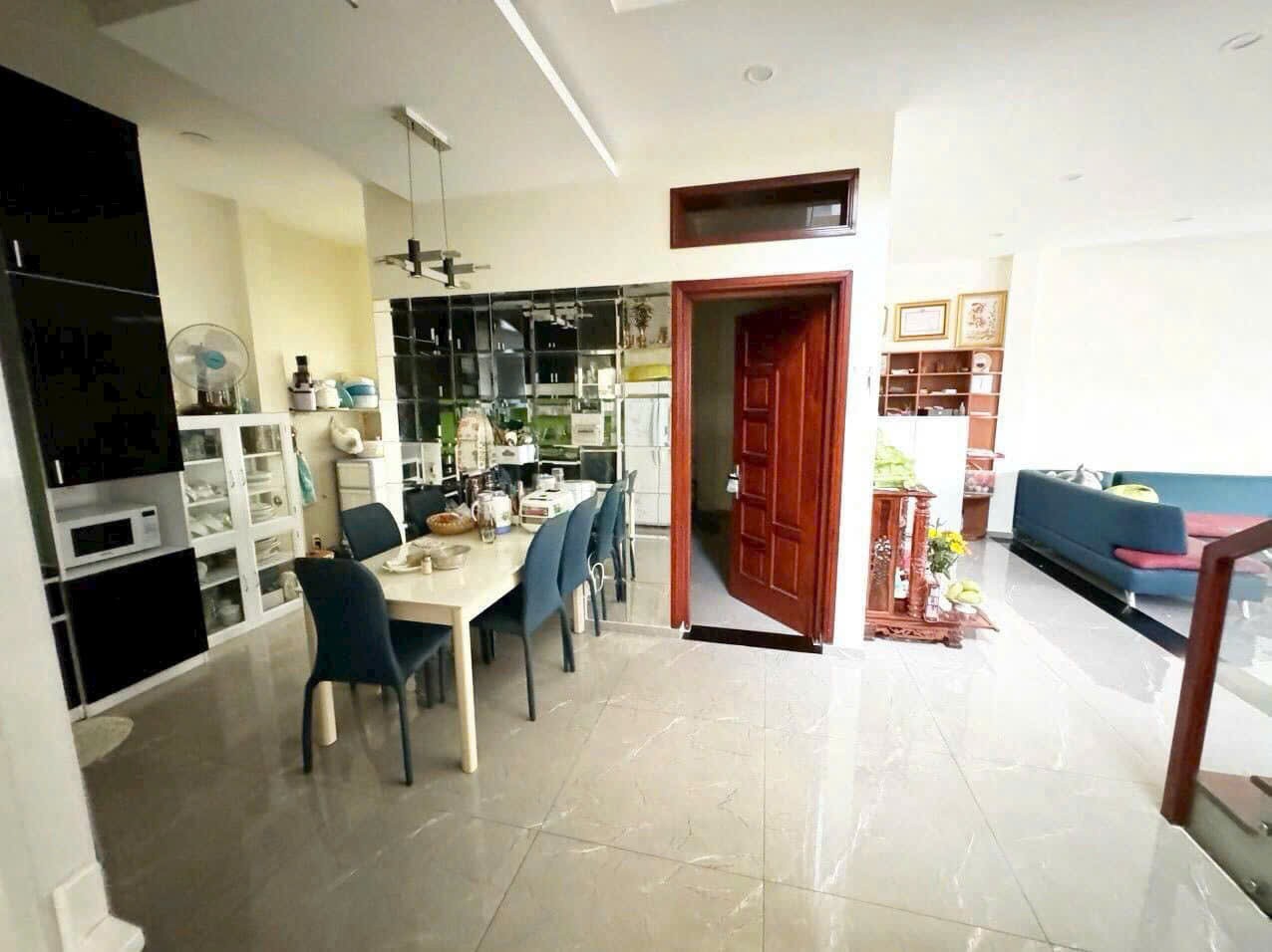 Cần bán Nhà mặt tiền Phường Cát Lái, Quận 2, Diện tích 190m², Giá 016.5 Tỷ