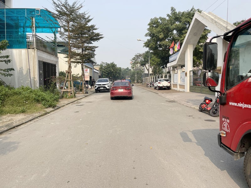 ĐỘC QUYỀN! Bán Đất Biệt Thự 236m2 KĐT 31ha Trâu Quỳ - Mặt tiền 11,8m - Tiềm năng KDVP 2