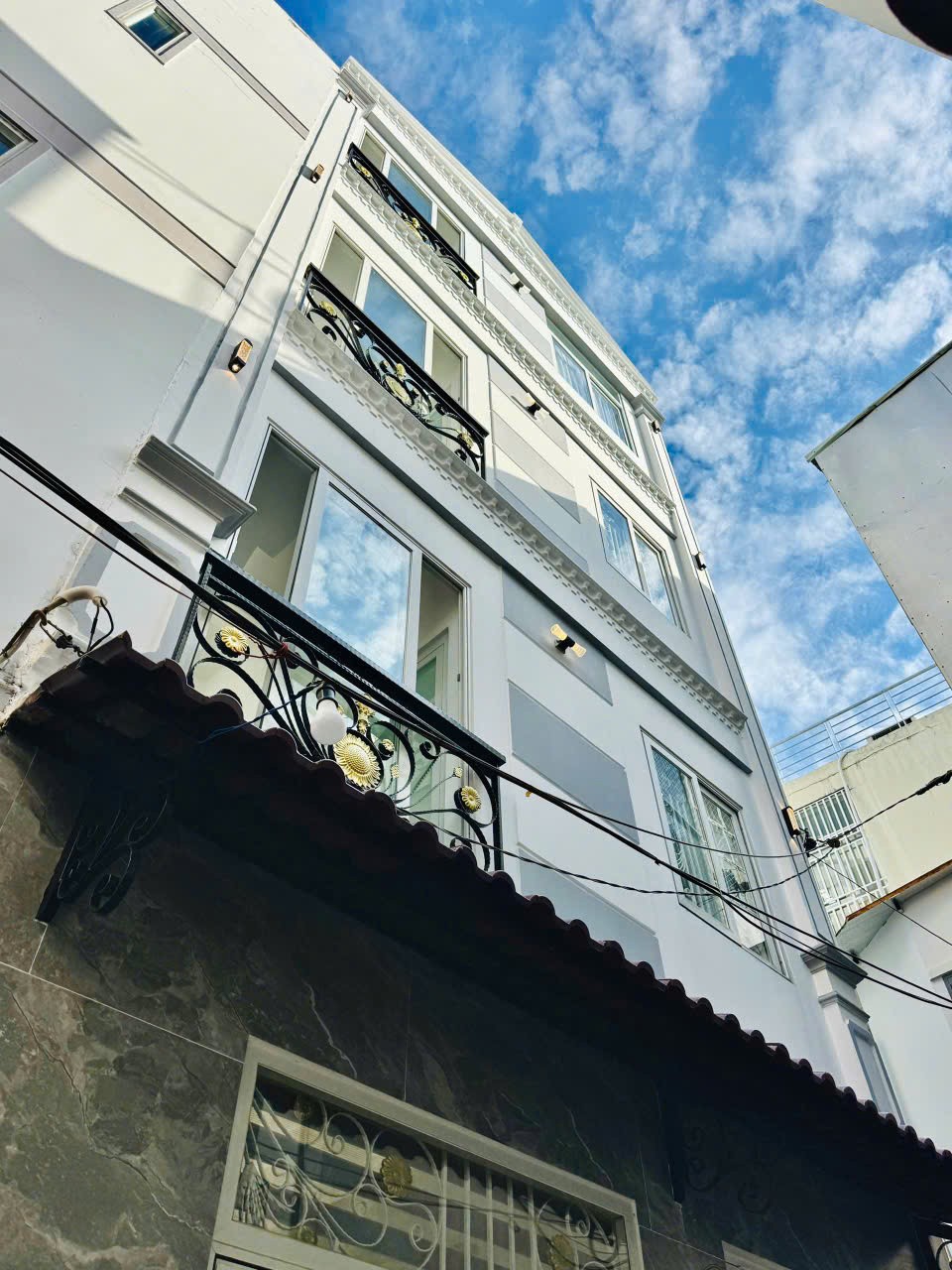 Cần bán Nhà mặt tiền đường Thích Quảng Đức, Phường 5, Diện tích 28m², Giá Thương lượng