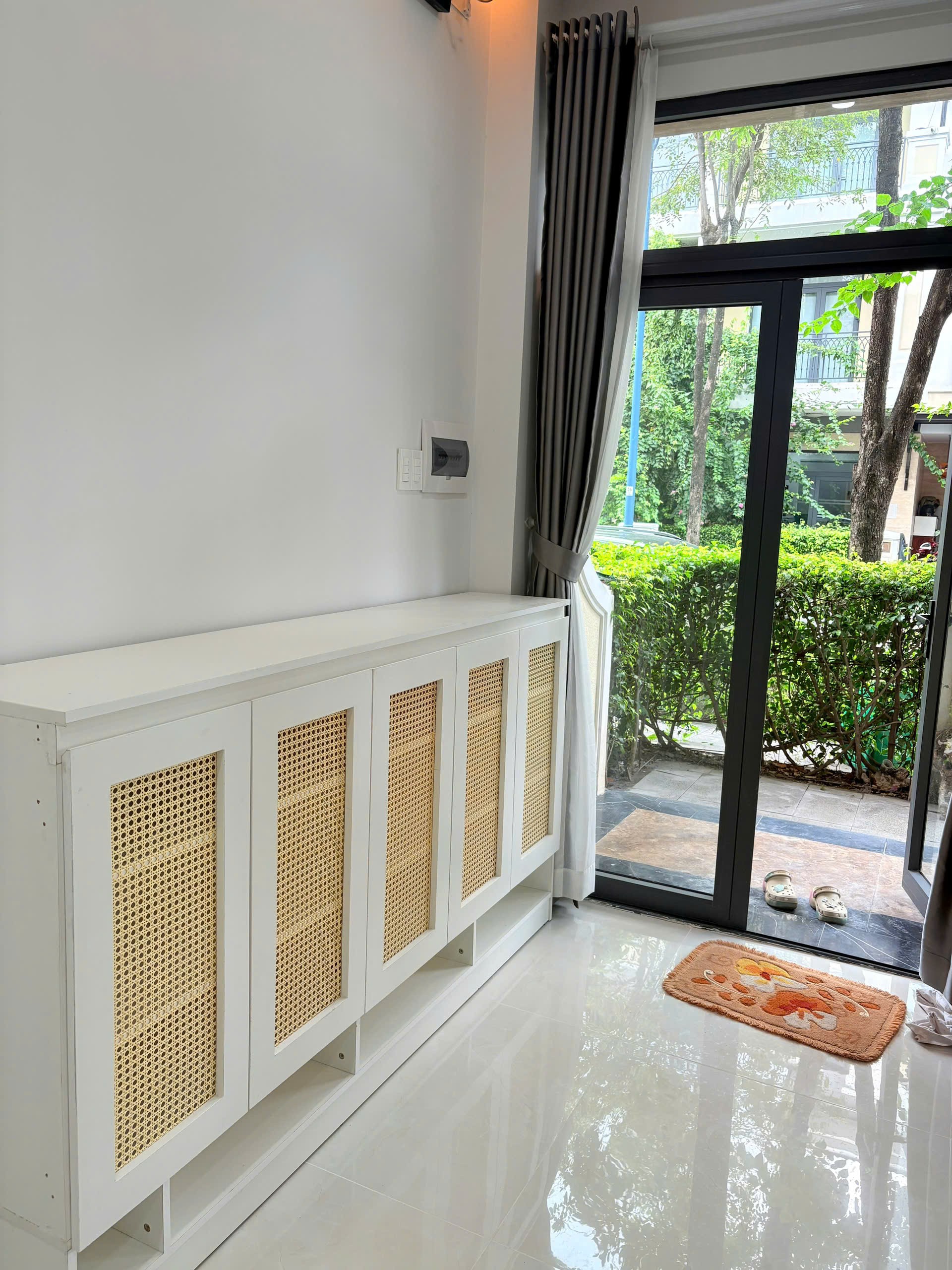 Cho thuê Nhà mặt tiền Quận 9, Hồ Chí Minh, Diện tích 75m², Giá 018 Triệu/tháng 9