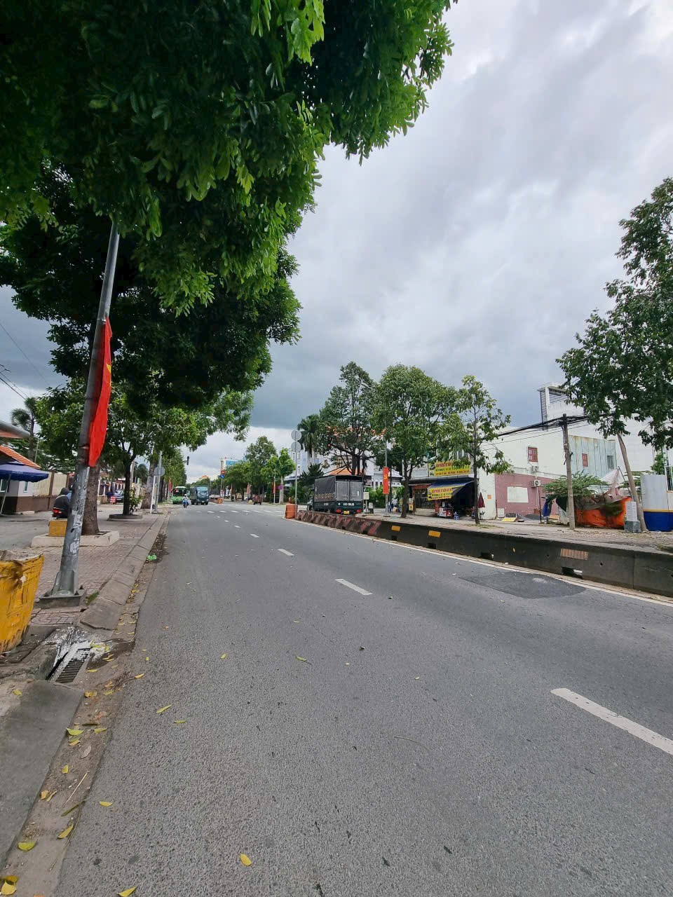 GẤP BÁN CẶP NHÀ MẶT TIỀN SIÊU VIP – ĐƯỜNG 40M LÊ THỊ RIÊNG, P.THỚI AN, Q.12 2