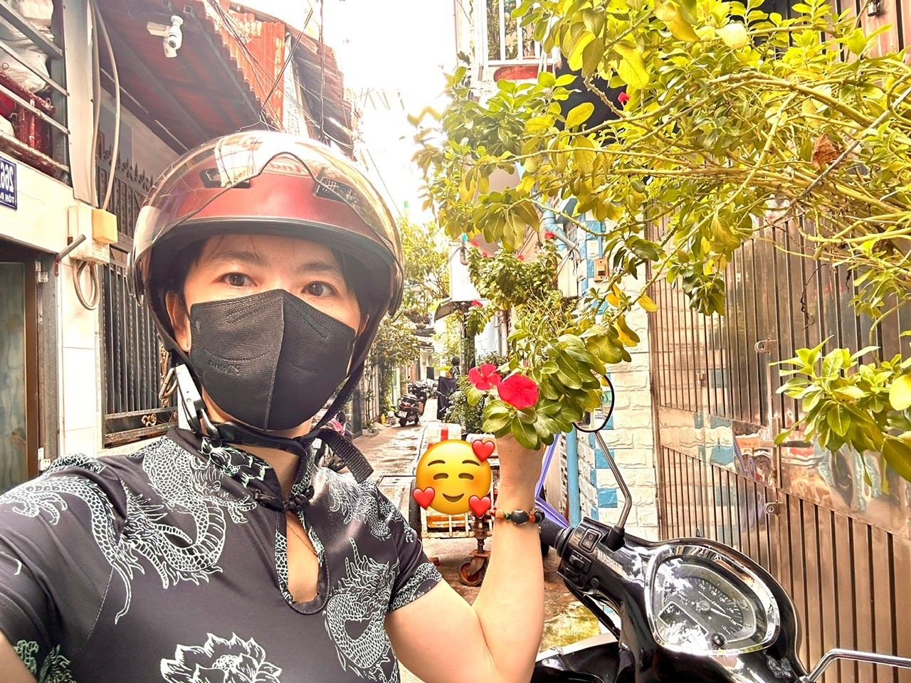 NHÀ BÁN 4 TẦNG Đ. TÔN ĐẢN- VÀO Ở NGAY - GIAO THƯƠNG GIỮA TÔN THẤT THUYẾT VÀ NGUYỄN TÂT THÀNH.