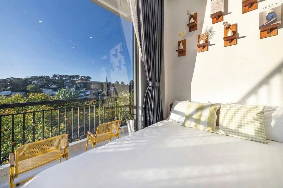 CHO THUÊ VILLA CAO CÂP XÔ VIẾT NGHỆ TĨNH PHƯỜNG 7 ĐÀ LẠT - 11 phòng giá 32tr 5