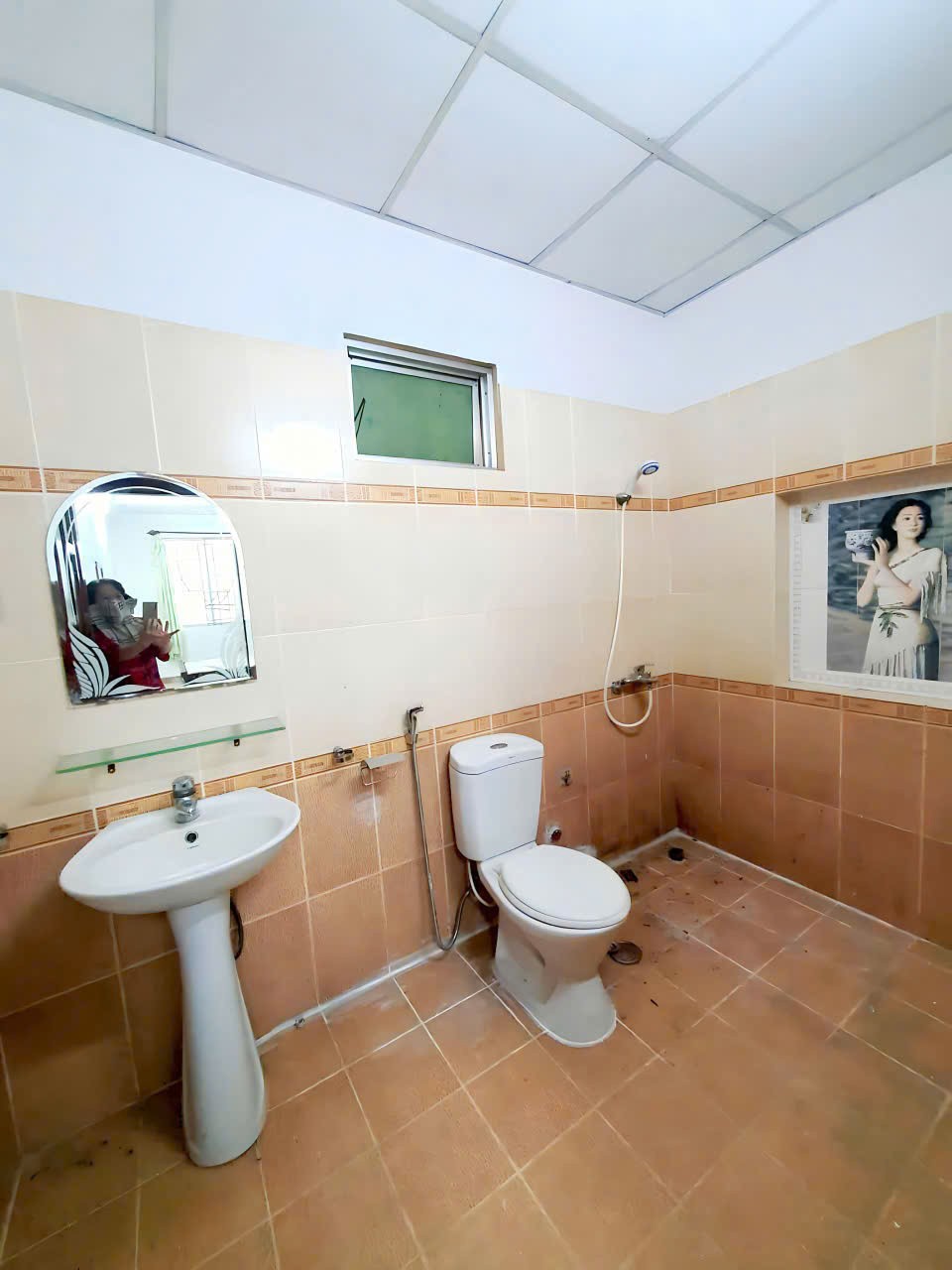 BÁN CHDV 30P CÓ THANG MÁY (8x20) MẶT TIỀN TÔ KÝ, TRUNG MỸ TÂY, Q.12 4