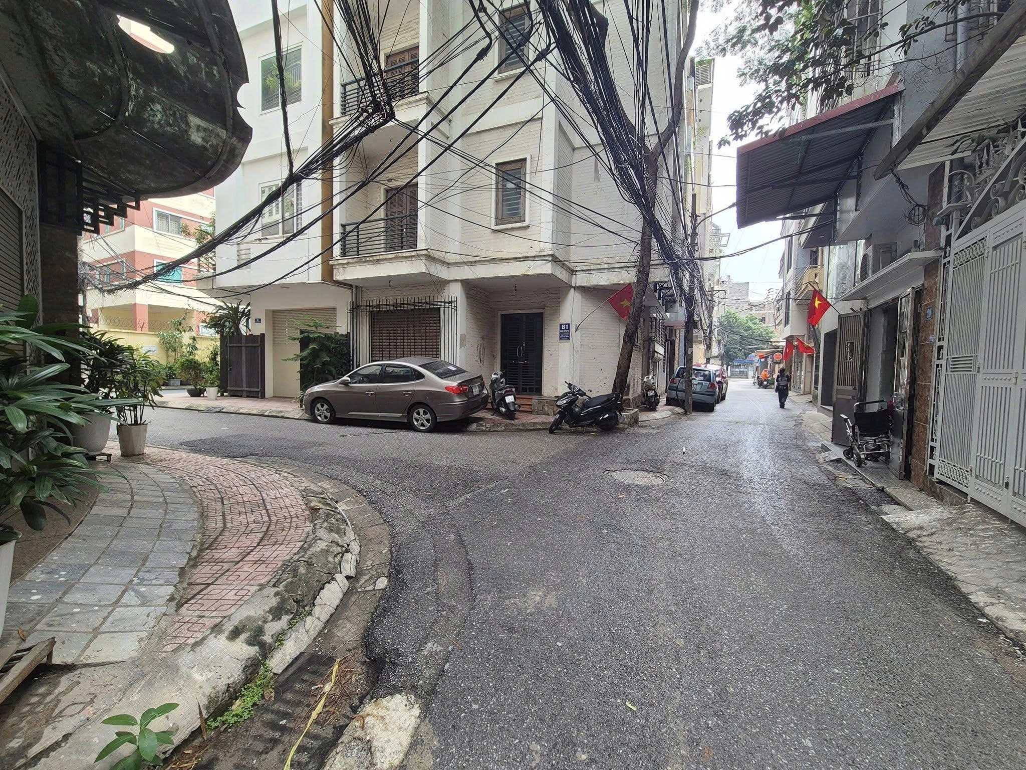 BÁN NHÀ NGÕ 376 ĐƯỜNG BƯỞI, BA ĐÌNH, Ô TÔ TRÁNH, KD, ĐẦU TƯ XÂY TÒA, DT 181M2* GIÁ 80 TỶ