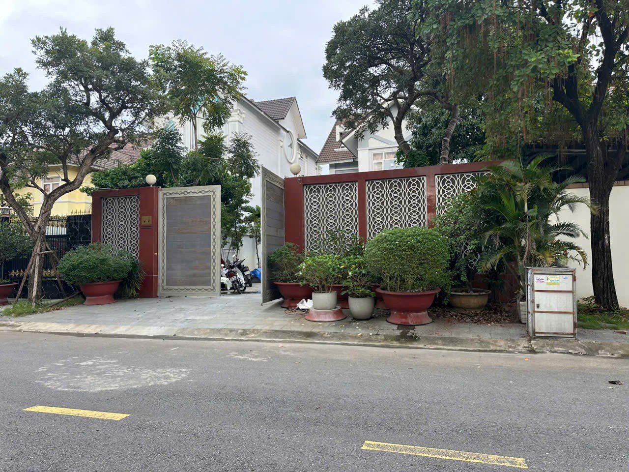 Cho thuê Biệt thự Phường Phú Hữu, Quận 9, Diện tích 498m², Giá 45 Triệu/tháng 3