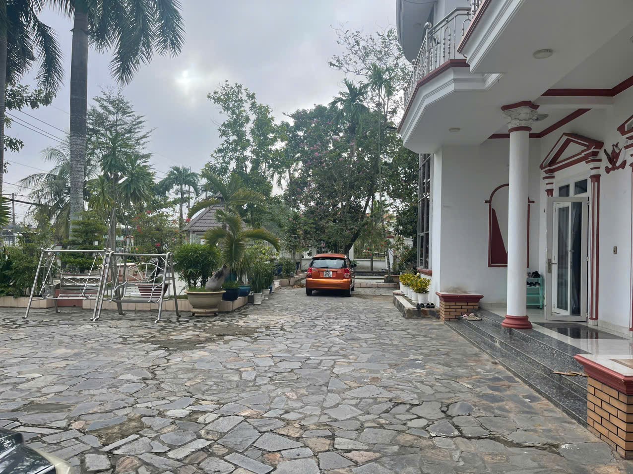 BIỆT THỰ DIỆN TÍCH KHỦNG (2.262M²) 2 MẶT TIỀN QUỐC LỘ 22, CỦ CHI – GIÁ CHỈ 21 TỶ 2