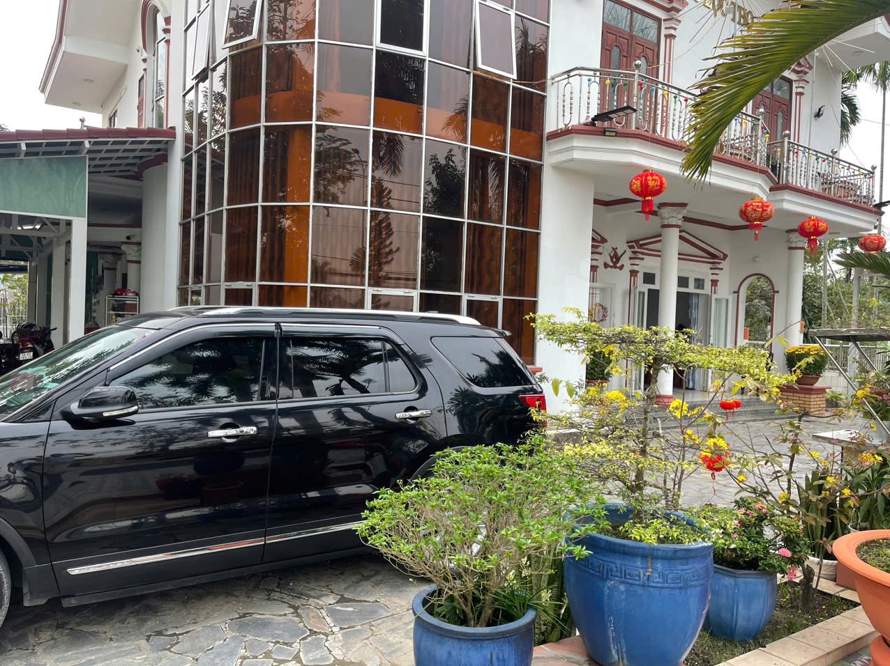 BIỆT THỰ DIỆN TÍCH KHỦNG (2.262M²) 2 MẶT TIỀN QUỐC LỘ 22, CỦ CHI – GIÁ CHỈ 21 TỶ 5