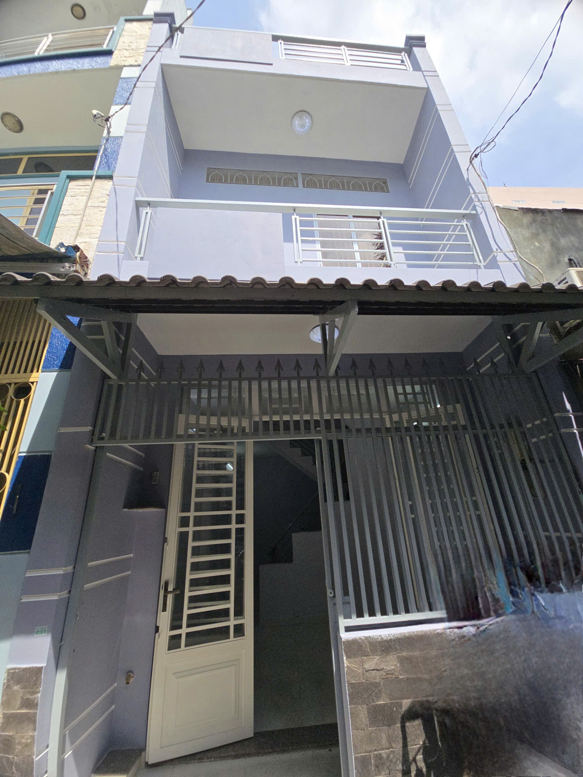 KẾ CHỢ LÊ VĂN QUỚI - BÌNH TÂN - 32M2 - 2 TẦNG 2PN 1WC - CHỈ 4.05 TỶ