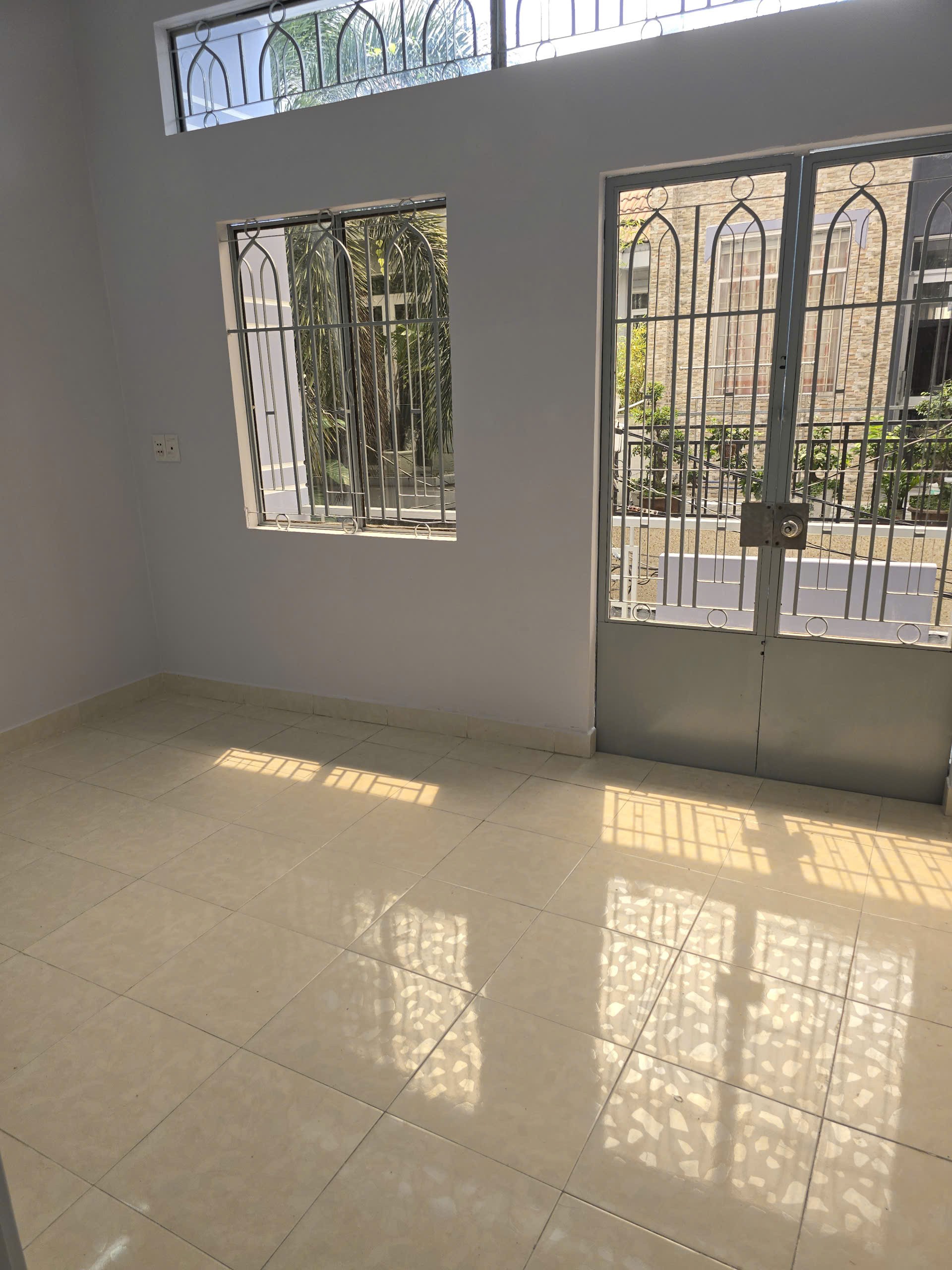 KẾ CHỢ LÊ VĂN QUỚI - BÌNH TÂN - 32M2 - 2 TẦNG 2PN 1WC - CHỈ 4.05 TỶ 8