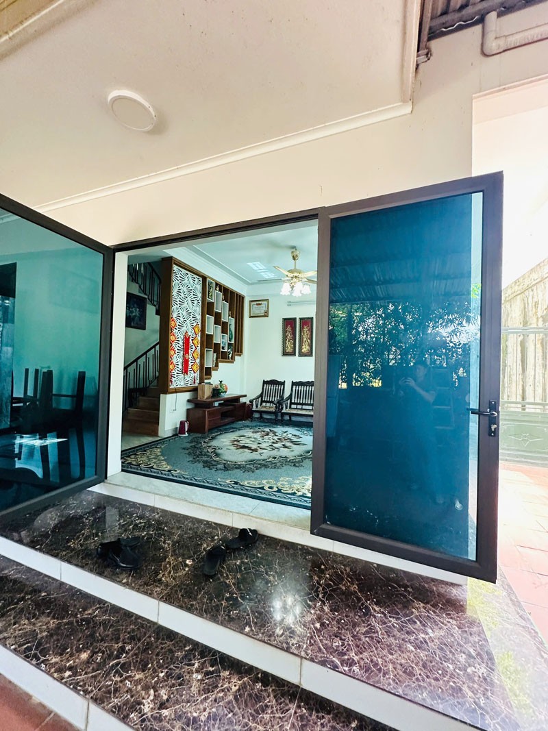 Bán giúp anh trai 64m2 nhà 3 tầng tại TDP Chính Trung, Gia Lâm. Cách 40m ra Ngô Xuâ Quảng 3