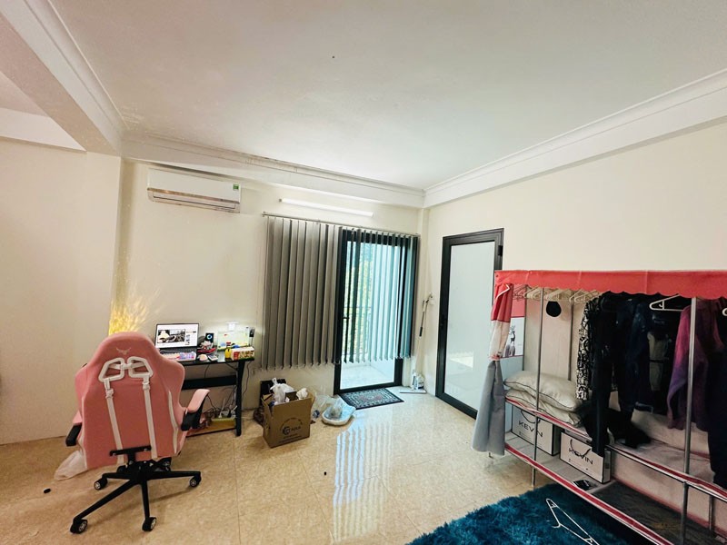 Bán giúp anh trai 64m2 nhà 3 tầng tại TDP Chính Trung, Gia Lâm. Cách 40m ra Ngô Xuâ Quảng 5