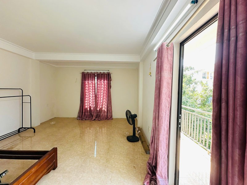 Bán giúp anh trai 64m2 nhà 3 tầng tại TDP Chính Trung, Gia Lâm. Cách 40m ra Ngô Xuâ Quảng 9