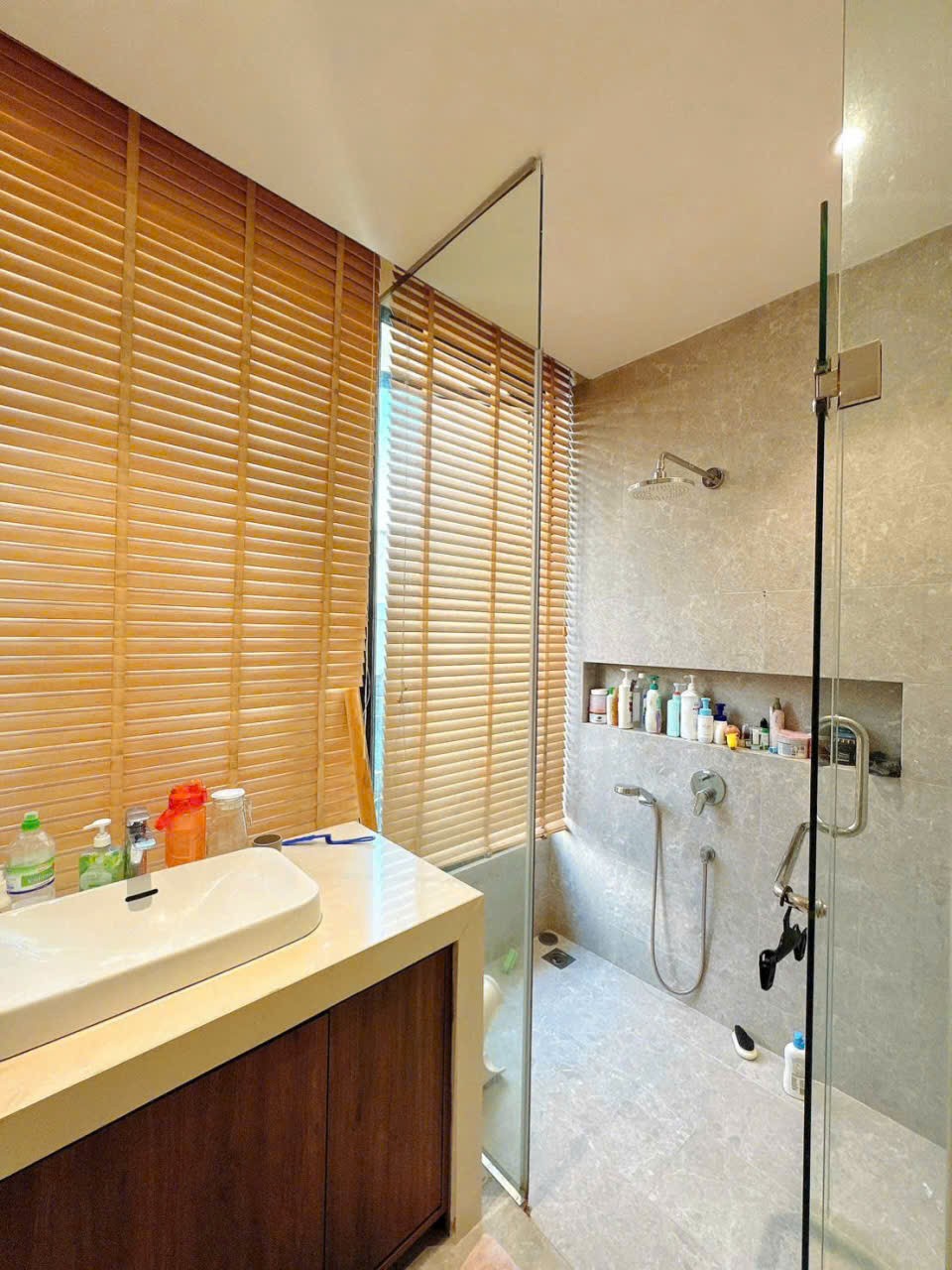 Nhà 2 mt hẻm trước sau Nguyễn Hữu Tiến , Tây Thạnh dt 56m2 2 lầu 4pn 3wc giá 7 tỷ 3