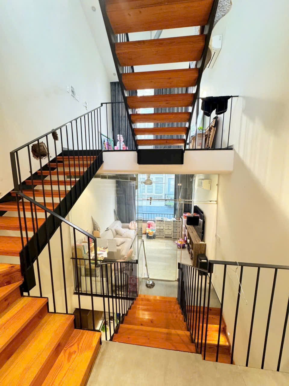 Nhà 2 mt hẻm trước sau Nguyễn Hữu Tiến , Tây Thạnh dt 56m2 2 lầu 4pn 3wc giá 7 tỷ 6