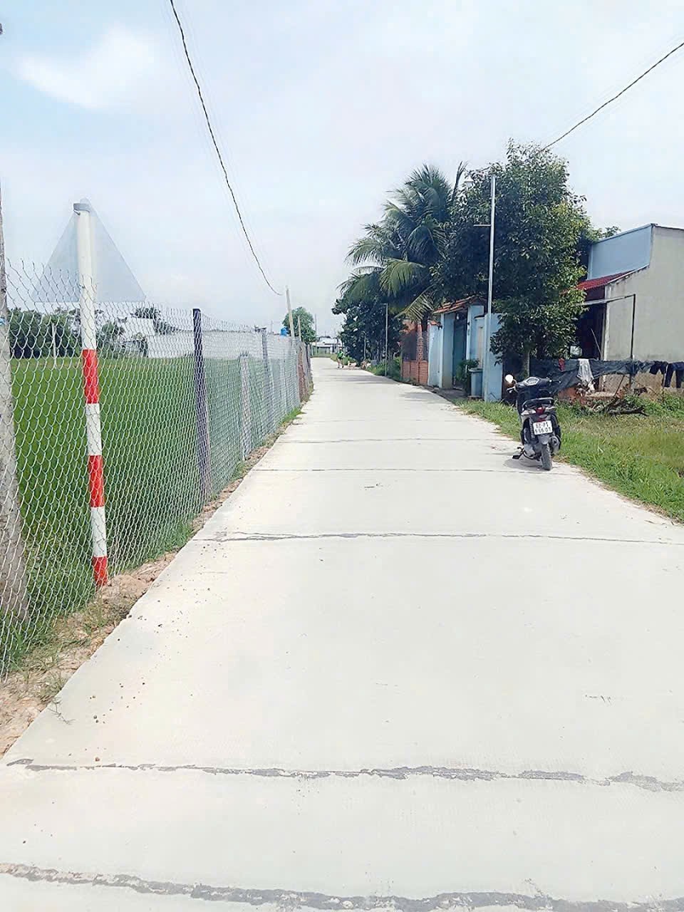 Bán đất thổ cư 2 mt đan , kênh xã Đức Hòa Thượng dt 352m2 giá 1,28 tỷ 4