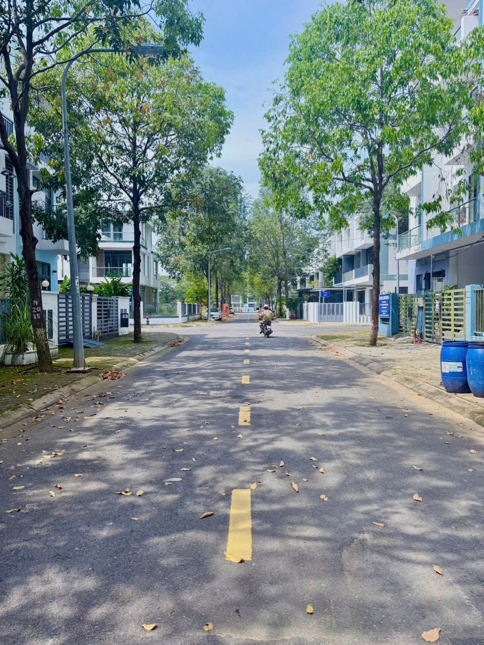 Cần bán Nhà mặt tiền Phường Trường Thạnh, Quận 9, Diện tích 160m², Giá 012.9 Tỷ 3