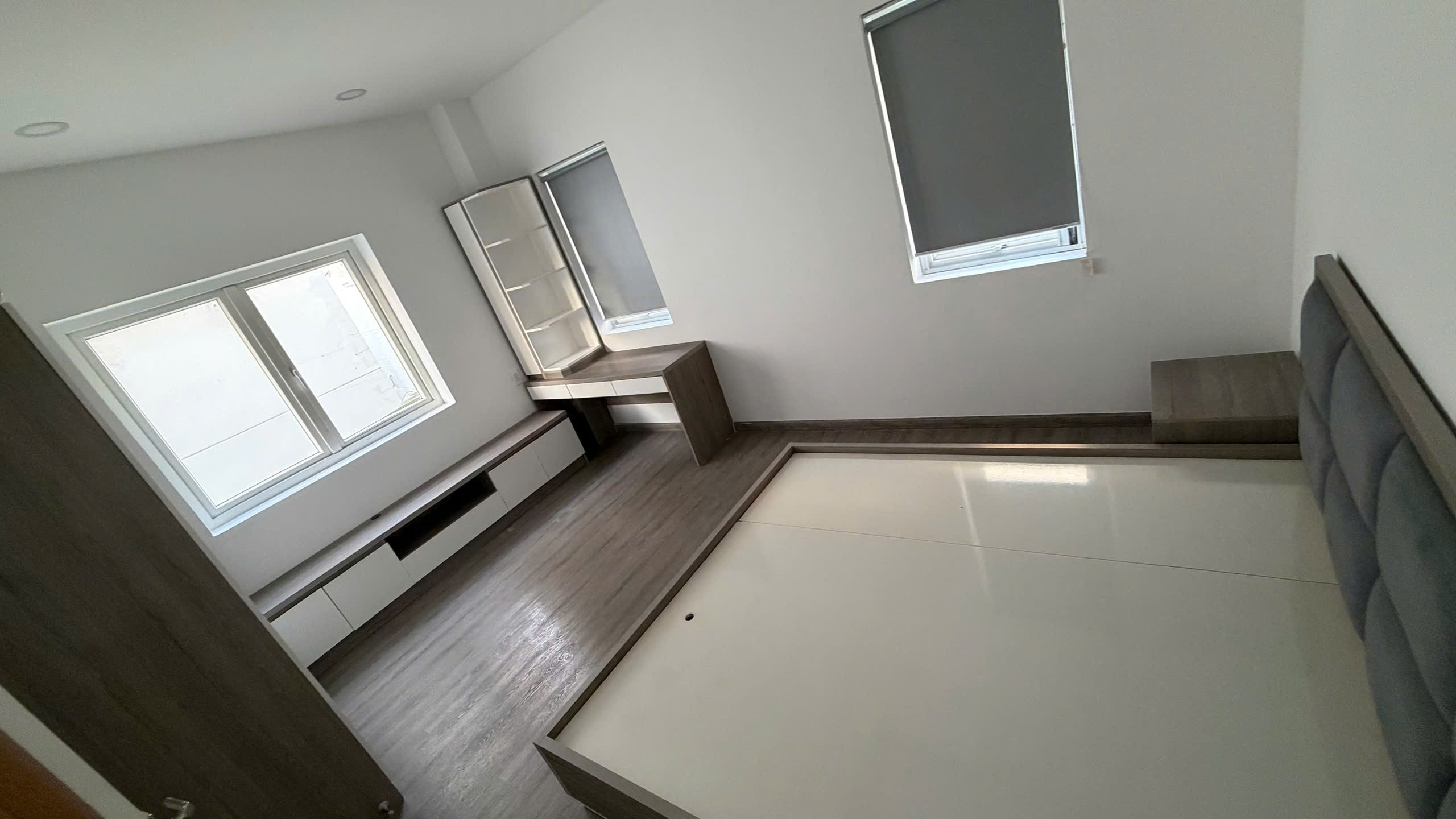 Cho thuê Nhà mặt tiền Phường Phước Long B, Quận 9, Diện tích 119m², Giá 21 Triệu/tháng