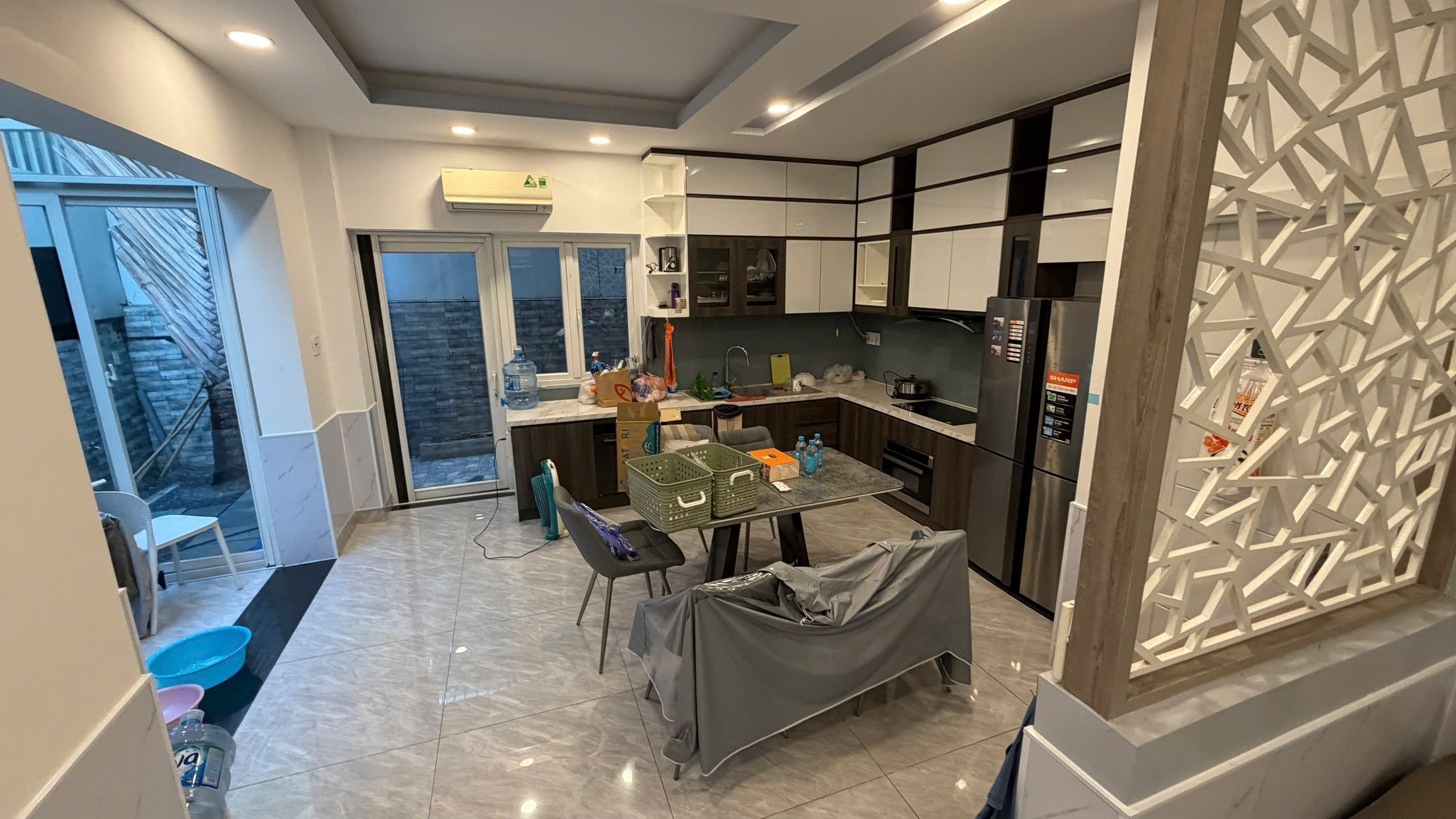 Cho thuê Nhà mặt tiền Phường Phước Long B, Quận 9, Diện tích 119m², Giá 21 Triệu/tháng 9