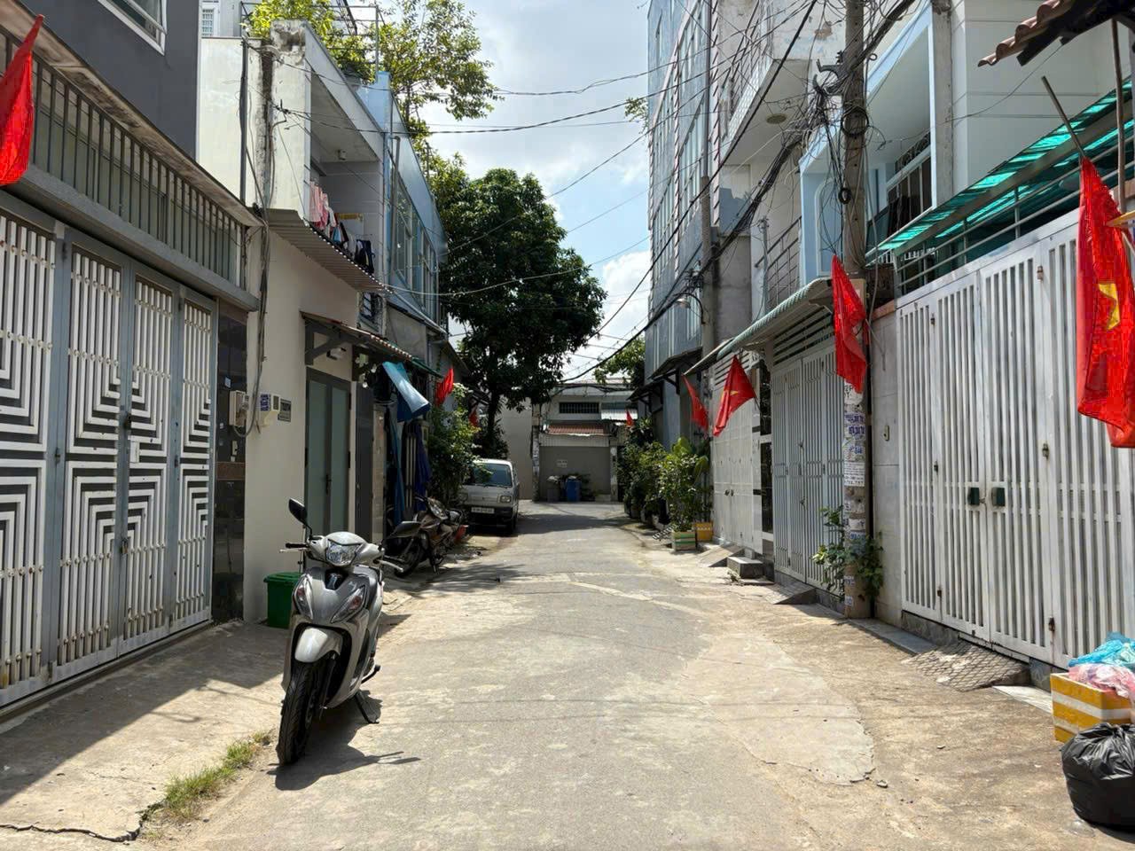 Bán nhà đôi hẻm Hương Lộ 2, Bình Trị Đông A tổng dt 104m2 2 lầu 5pn 5wc giá 8,6 tỷ